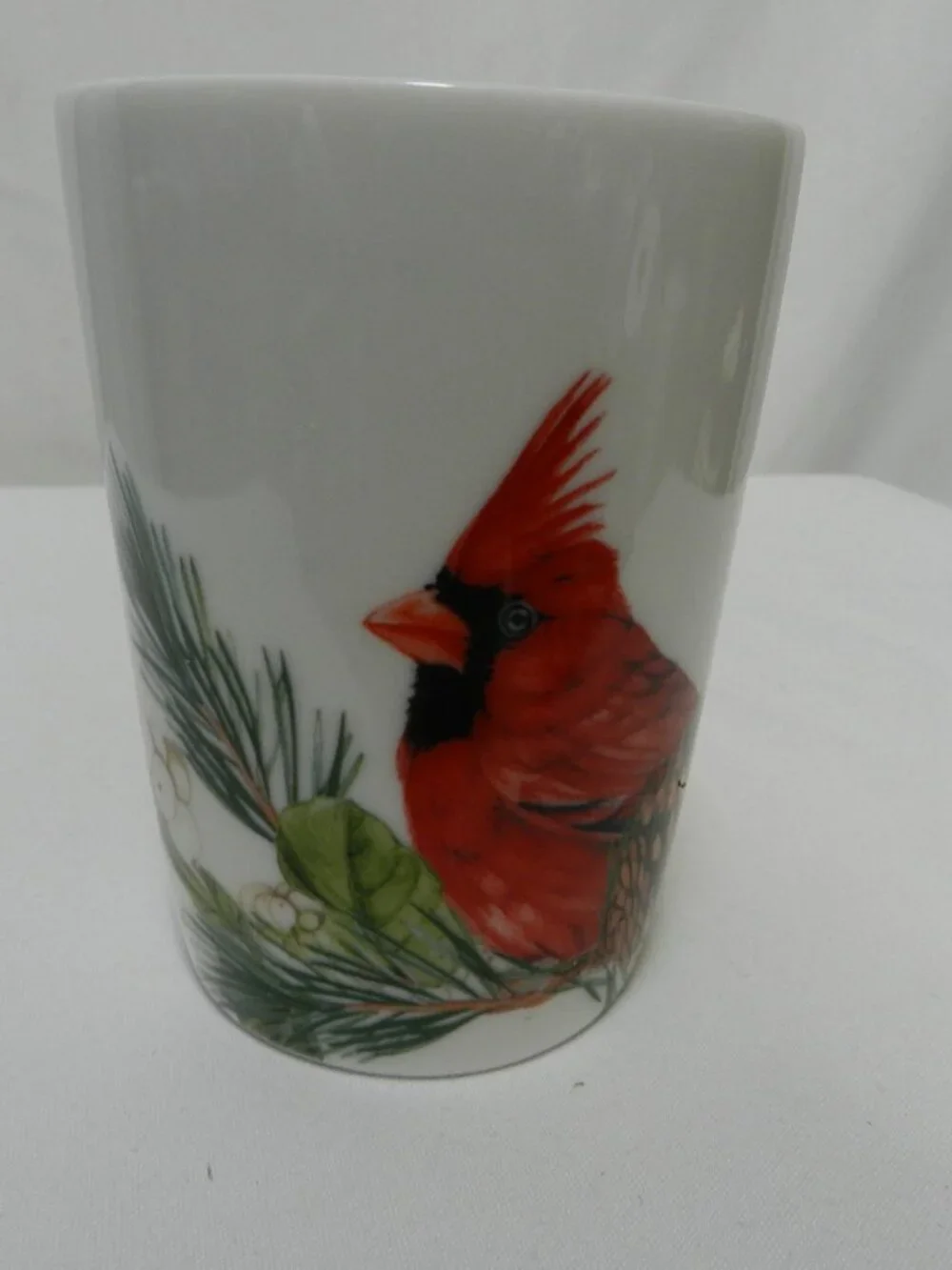 Williams Sonoma Woodland Berry Red Cardinal Bird Christmas Mug Pine Cone